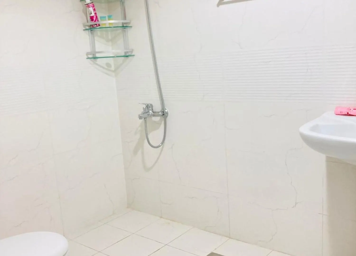Tanoshi Pod Hostel - Deira Al Rigga Dubai